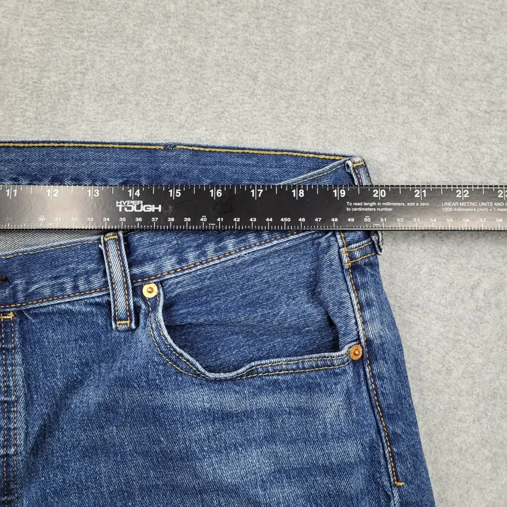Levi's 501 Original Fit Jeans Mens 42x32 Blue Button‎ Fly Straight Leg Denim